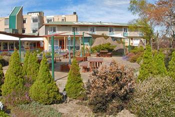 Equestrian Hotel Christchurch Buitenkant foto